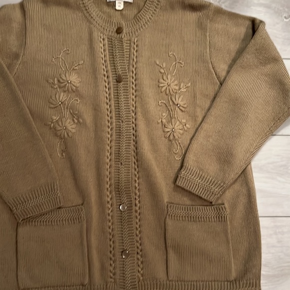 Grandma’s Sweater - Picture 3 of 6